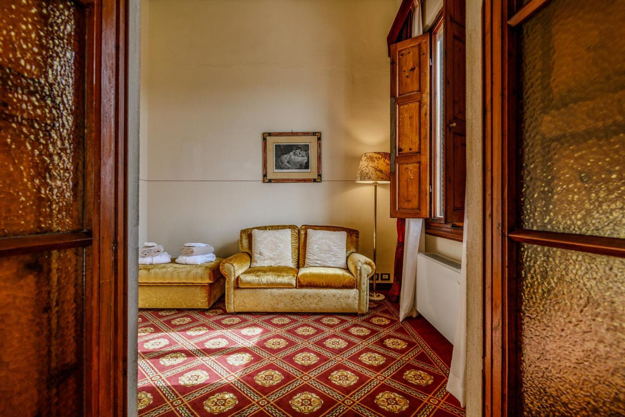 Villa Lecchi Hotel Wellness Колле-ді-Валь-д'Ельса Екстер'єр фото