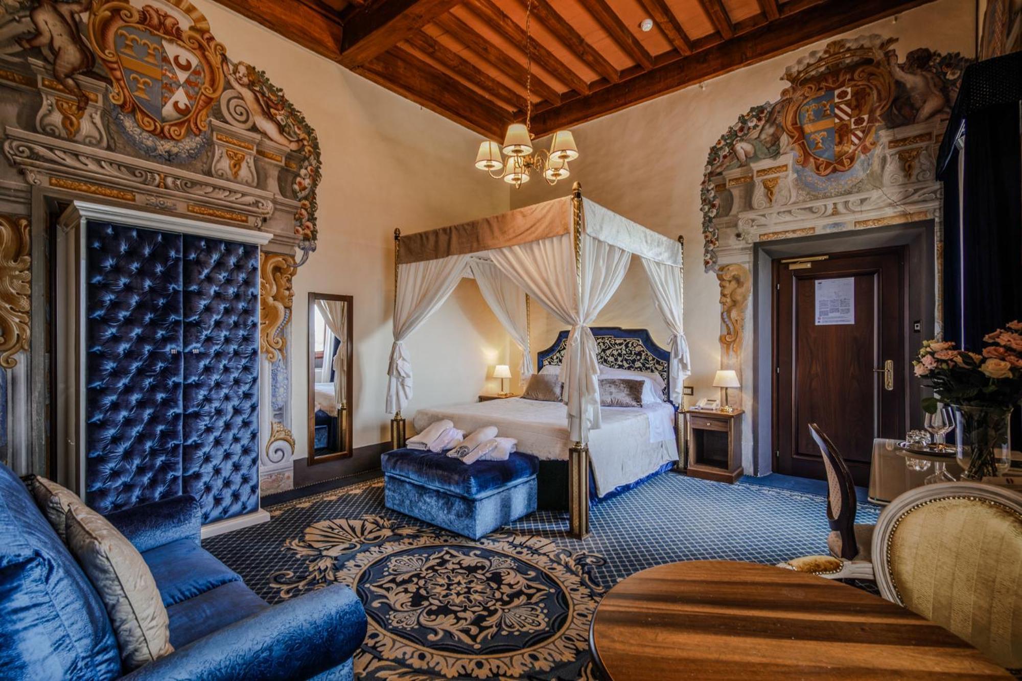 Villa Lecchi Hotel Wellness Колле-ді-Валь-д'Ельса Екстер'єр фото