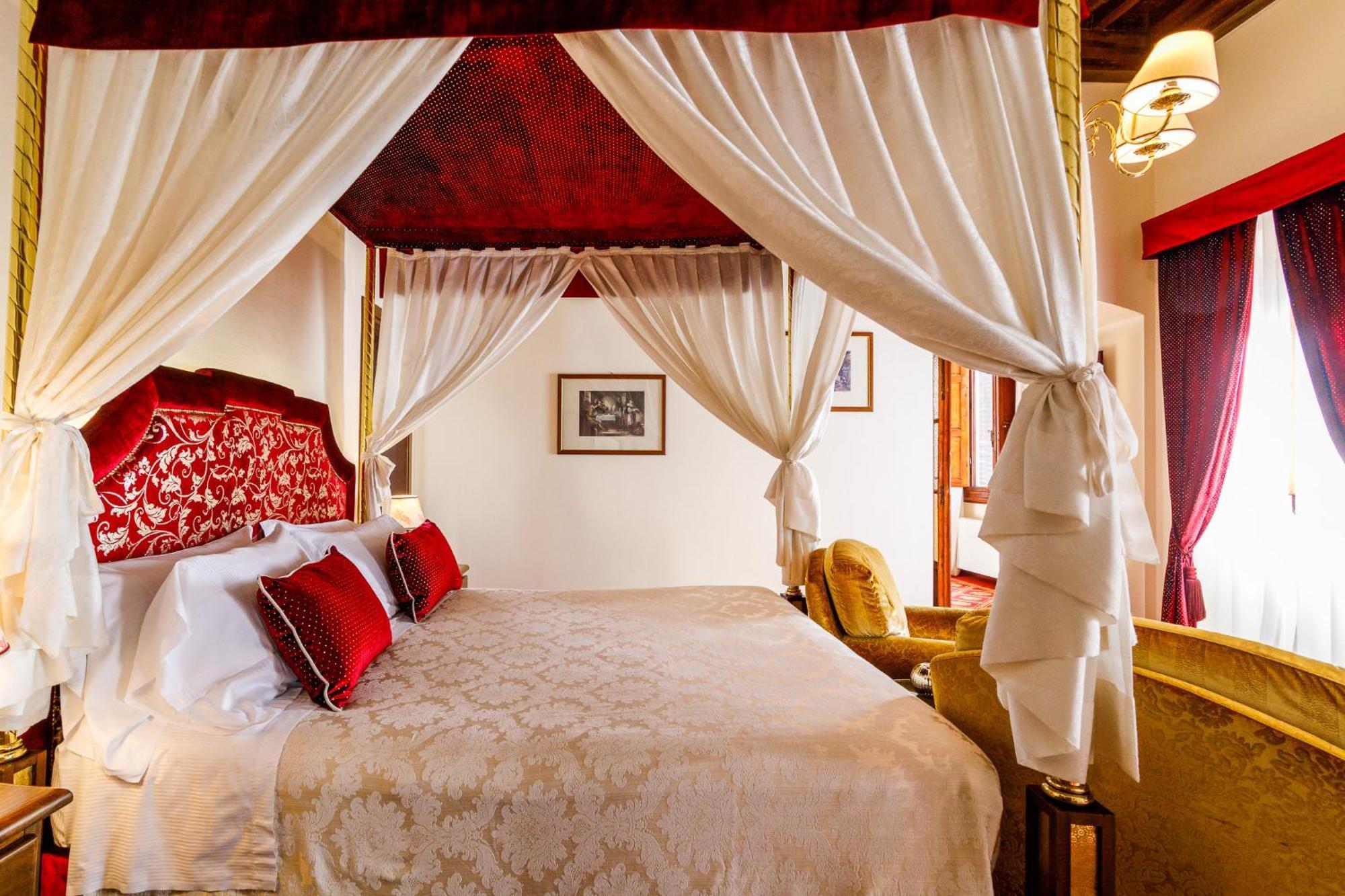 Villa Lecchi Hotel Wellness Колле-ді-Валь-д'Ельса Екстер'єр фото